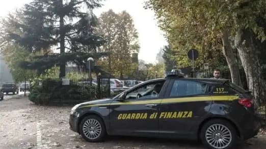 Mbi 355 milionë euro pasuri të sekuestruara në Bari, gjurma e parave shkon deri në Shqipëri