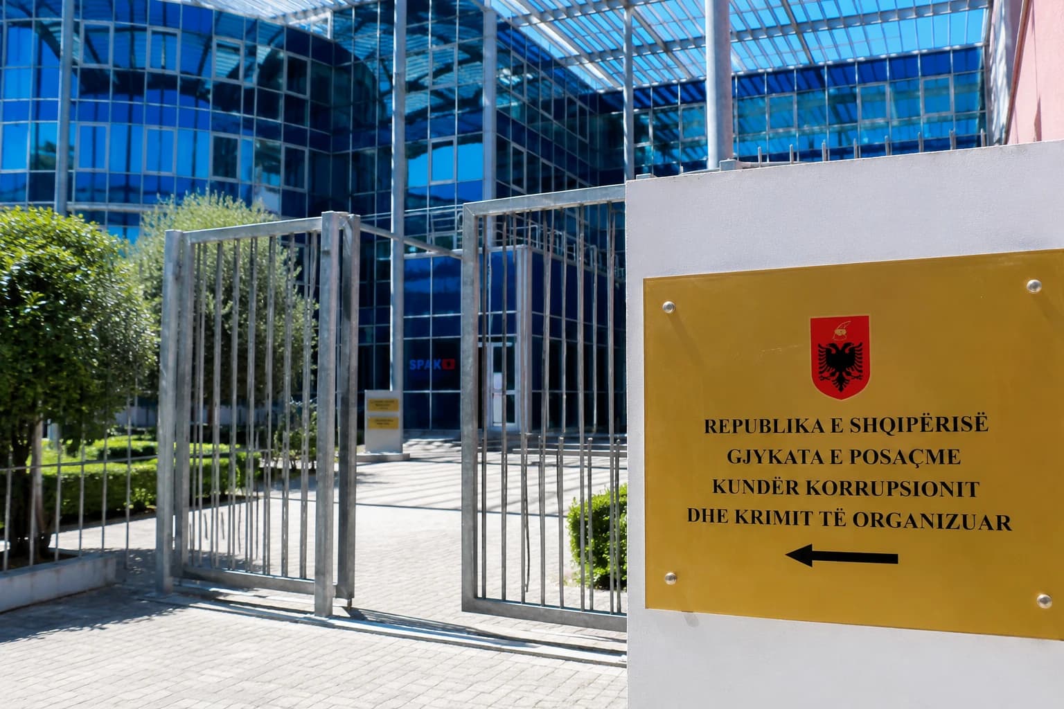 GJKKO nën akuzë për censurë ndaj medias, Kikia: Rregullorja e re cenon lirinë e medias dhe të drejtën e mbrojtjes