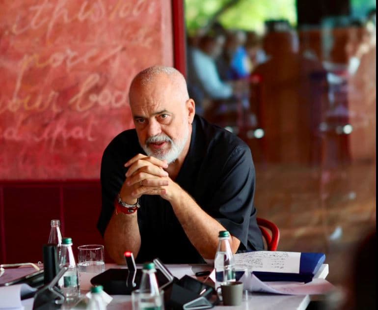 Në nëntor Konferenca për “Shqipërinë Sociale”! Rama zbulon çfarë u diskutua me socialistët te “Vila e kuqe”