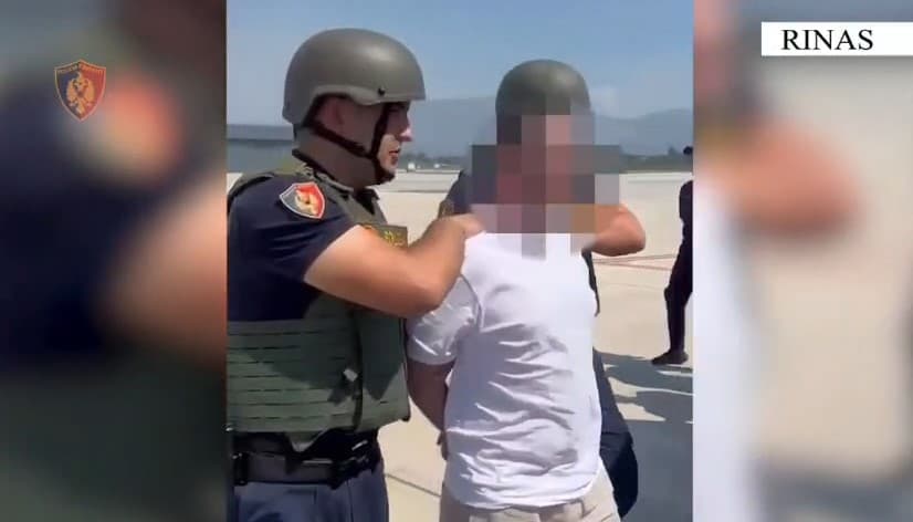 EMRI/ Dubai sjell në pranga kuksianin me dy identitete, ishte i kërkuar për dy akuza dhe me masë nga Gjykata! (FOTO)