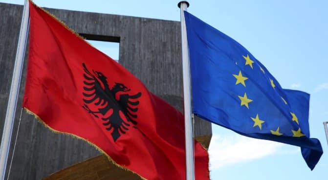 Shqipëria në BE, sa do të paguajë dhe sa do të përfitojë? Në buxhetin e Unionit do të derdhet një kontribut, por përfitimet pritet të jenë më të larta