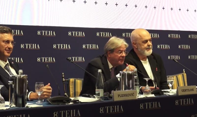 “7 fëmijët e Ursulës të ulen në tryezë!”- Rama batuta nga Italia: Ja si duhet të funksionojë integrimi gradual dhe zgjerimi i BE! Të dëgjojnë babanë, nënën, tezen…