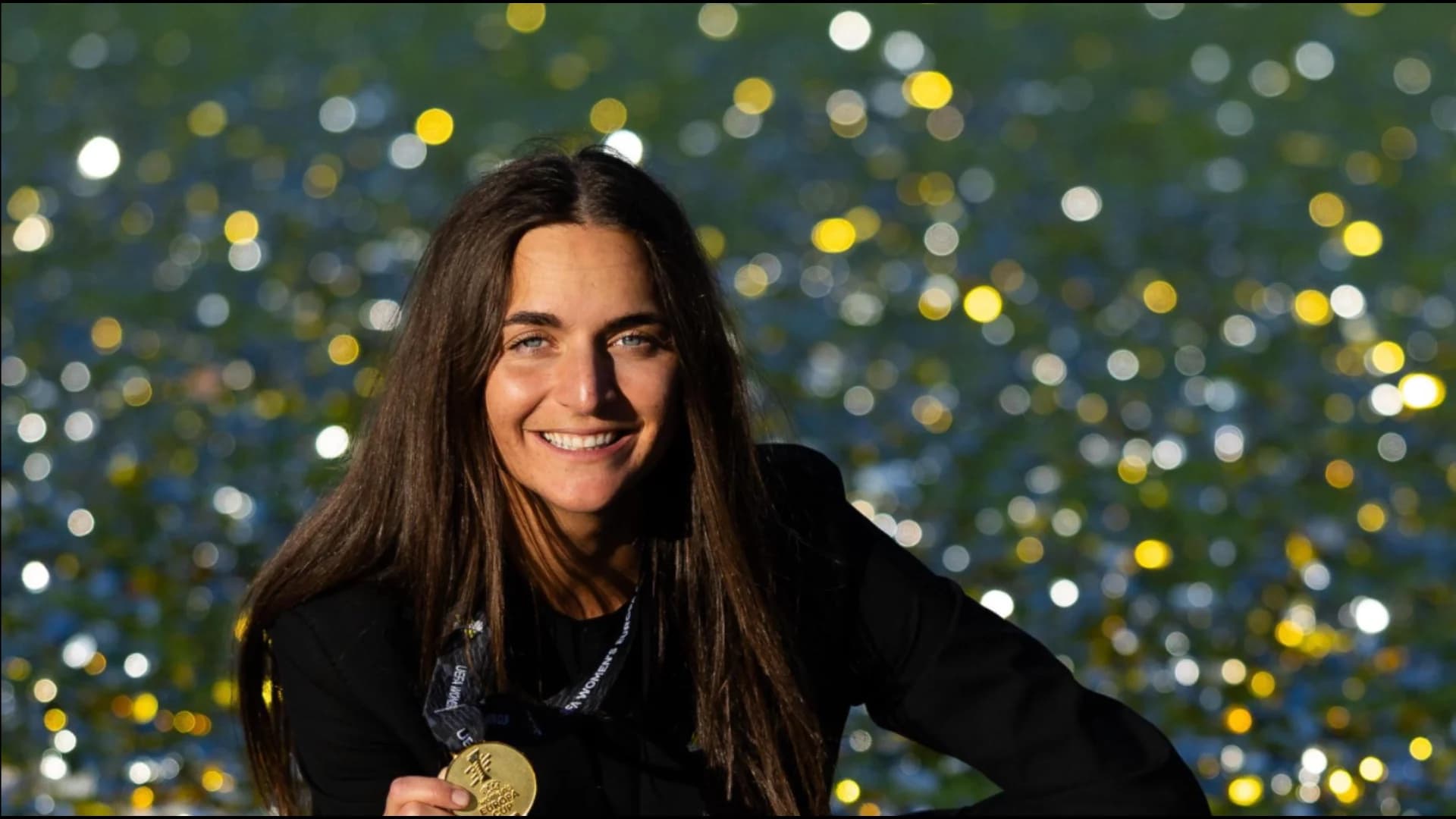 Një shqiptare në ceremoninë e ‘Topit të Artë’, Elena Sadiku, e vetmja trajnere femër në pesëshen finaliste