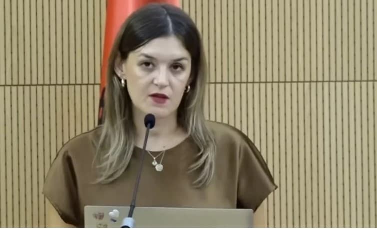 “Zhbllokoni pagat tona”- Mbyllet mbledhja në KLGJ, gjyqtarët paralajmërojnë: Reagimi ynë do të përshkallëzohet! Zbatoni vendimin e Kushtetueses
