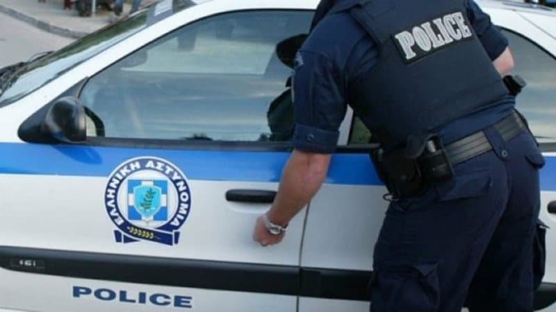 Përleshje masive në Athinë/ 40-vjeçari plagoset me thikë, arrestohet edhe një shqiptar
