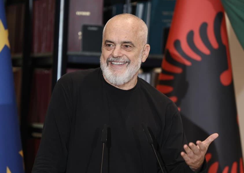 Inaugurimi i Konsullatës së Nderit të Shqipërisë, kryeministri Rama udhëton drejt Napolit për ceremoninë! Pikë referimi për shqiptarët, zbardhet agjenda