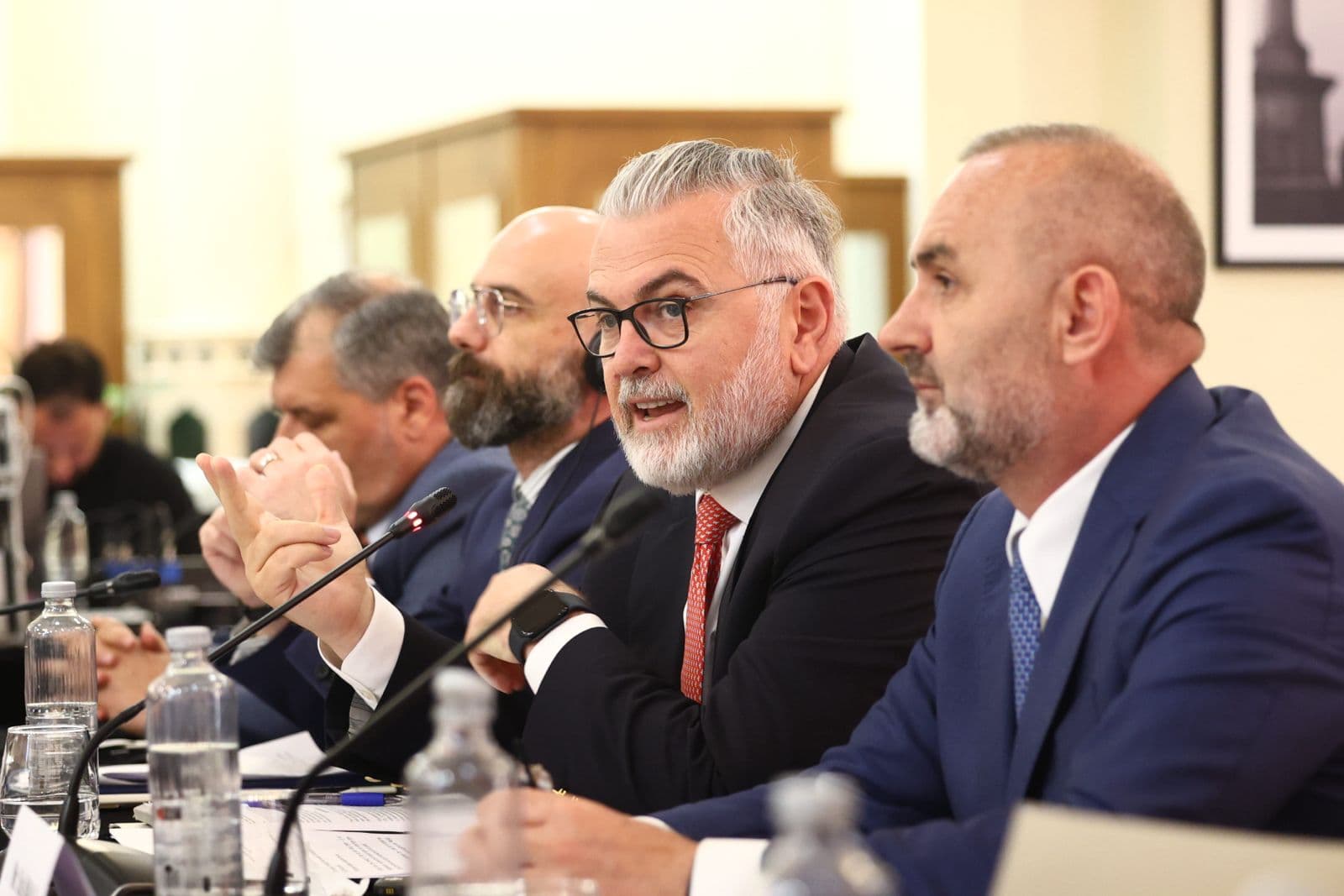 Gogu pas vendimit të Hagës: “Lufta e UÇK-së ishte luftë e drejtë, asnjë vendim gjykate nuk e ndryshon këtë”