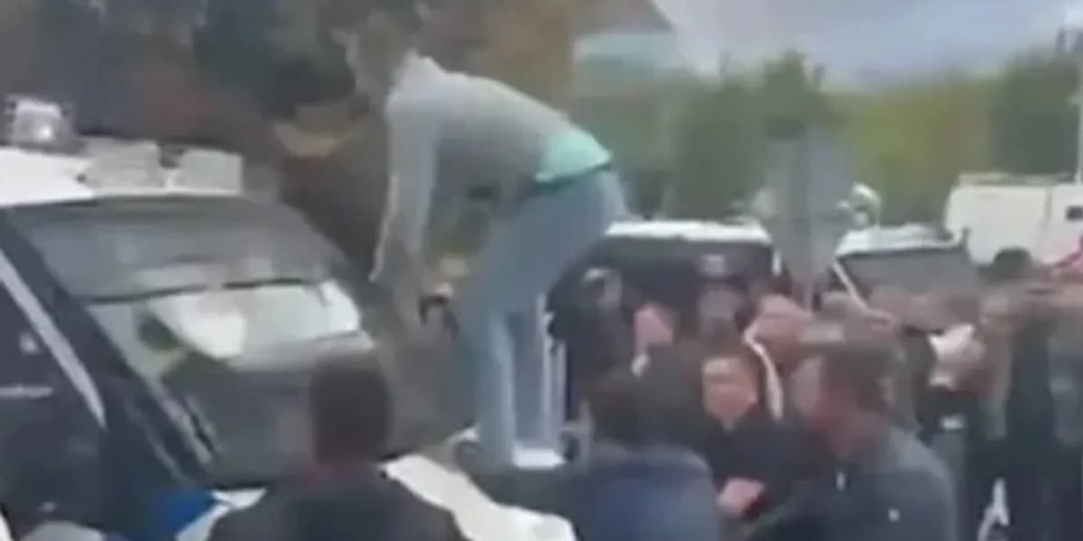 Policia holandeze për protestat në Hagë: Dy të arrestuar dhe një polic i lënduar