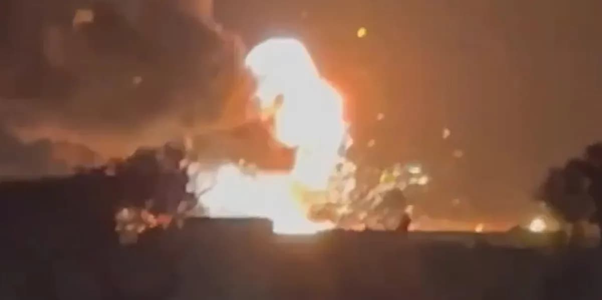 Ukraina godet aeroportin ushtarak në Rostov, Rusia humb gjashtë helikopterë