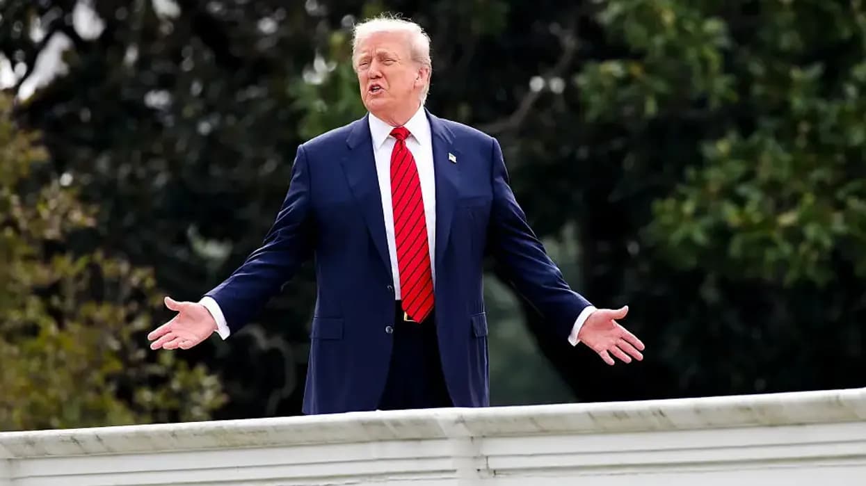 Trump paralajmëron "gjëra të mëdha" në luftën me Iranin
