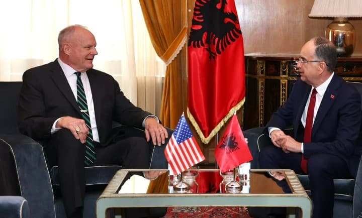 “Forcim i partneritetit strategjik me SHBA”- Ambasadori i ri amerikan i dorëzoi Letrat Kredenciale, Begaj pas takimit kokë më kokë me Wendt: Thellim i marrëdhënieve!