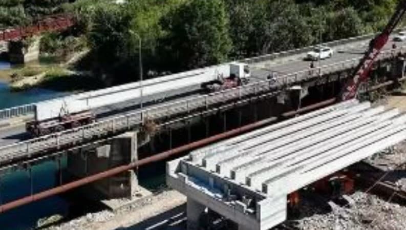 Rama publikon pamje nga punimet për “Urën e Re” të Bahçallëkut: Po merr formë hap pas hapi, investimi lehtëson lëvizjen në hyrje të Shkodrës