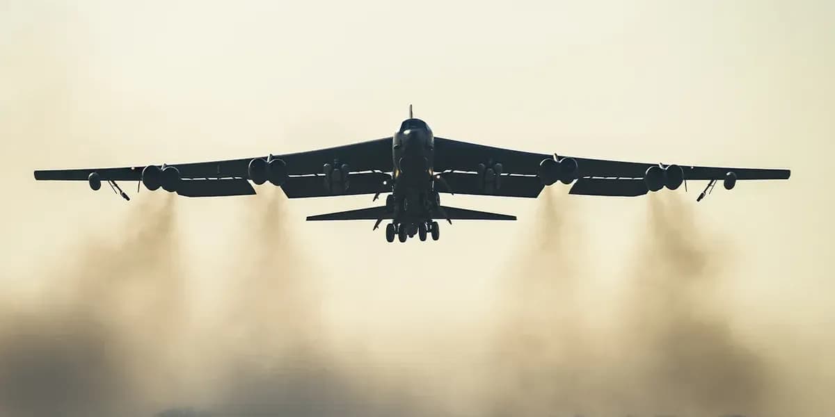 SHBA tërheq të gjithë bombarduesit nga RAF Fairford