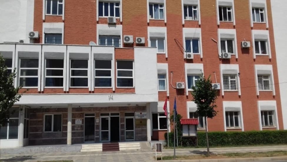 Alarm për bombë edhe në Gjykatën e Kukësit!