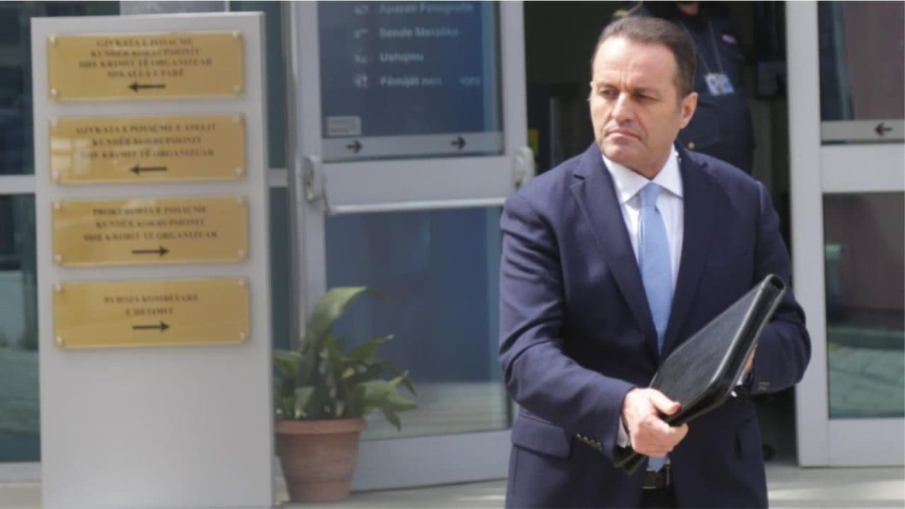 I dënuar me 2 vjet burg të formës së prerë, ish-kryeprokurori Llalla kërkon të shpëtojë me procedurë! Pretendon se kaloi afati ligjor, do parashkrimin e veprës