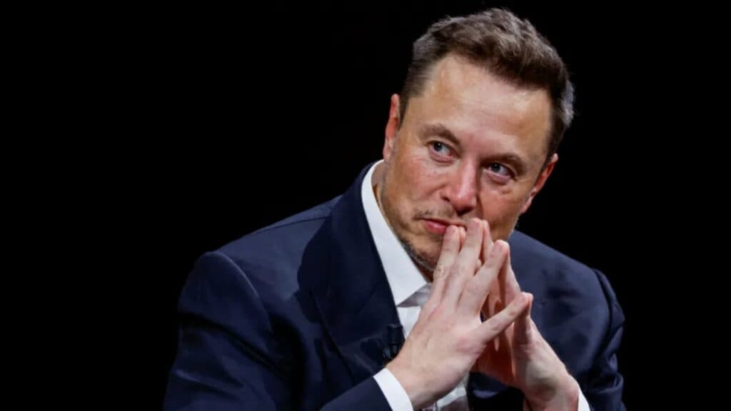 Dronët ukrainas humbasin lidhjen, Musk: Vendimin e merr ushtria amerikane