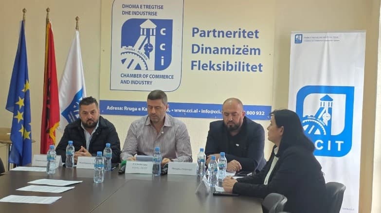 Dëmet gjatë protestës, Dhoma e Tregtisë dhe 8 shoqatat e biznesit apel Policisë: Mbroni jetën dhe pronën publike e private! Autorët të mbajnë përgjegjësi