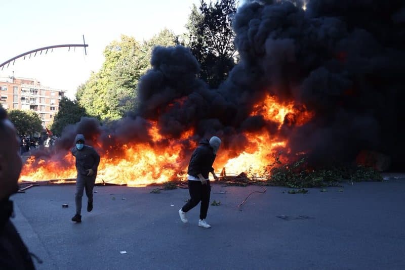 Kush janë urdhëruesit e dhunës në Shqipëri?