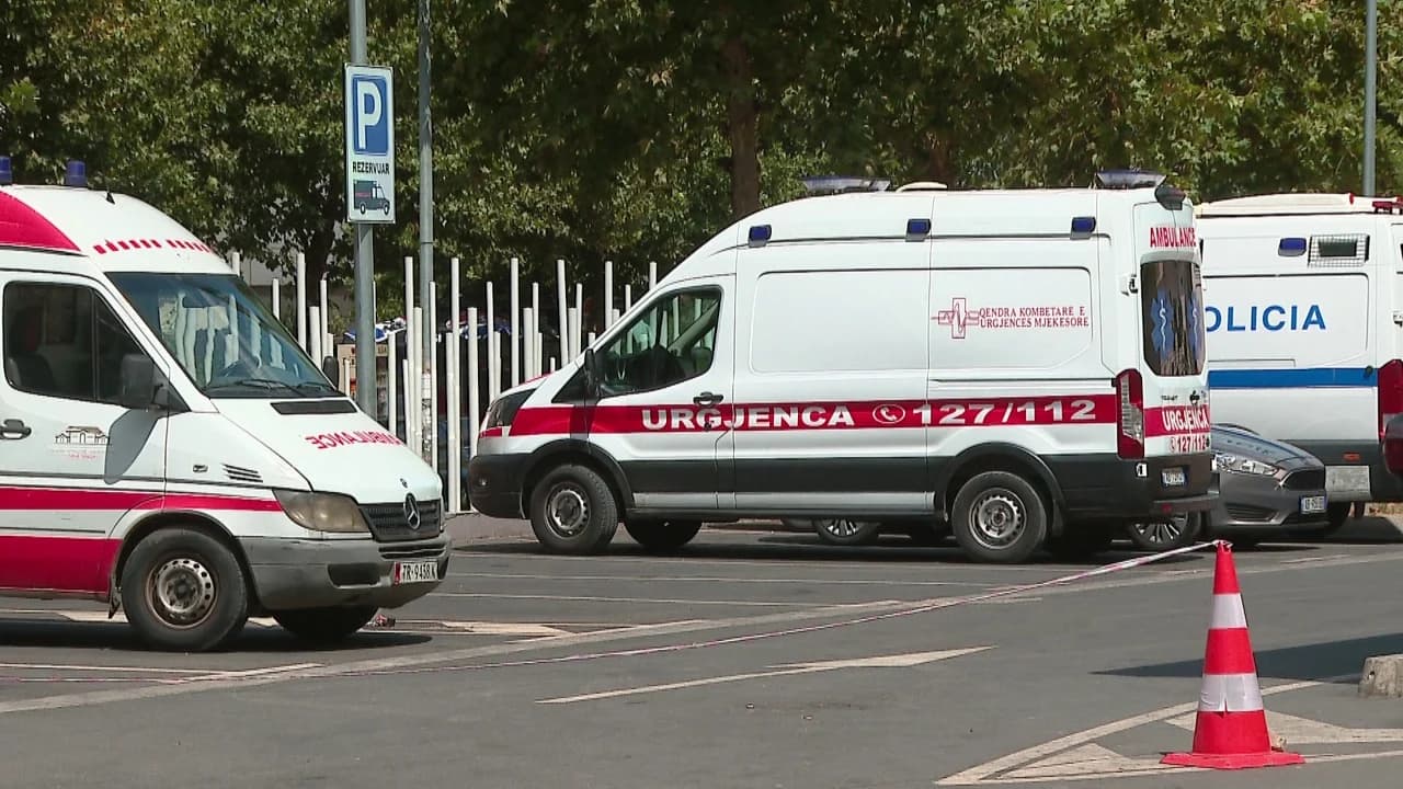 Ministria e Shëndetësisë: Tre persona të lënduar sot gjatë protestës, mes tyre një 15-vjeçar