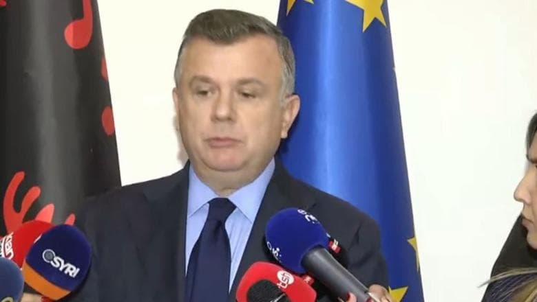 Balla fton protestuesit në dialog: Të enjten votojmë investimet për konviktet