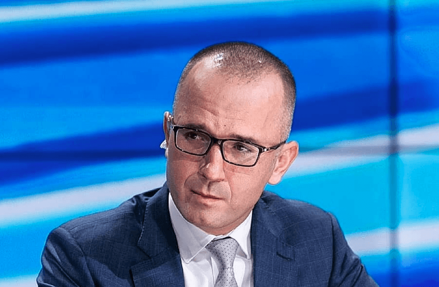 Nga protesta e drejtë te dhuna e padrejtë