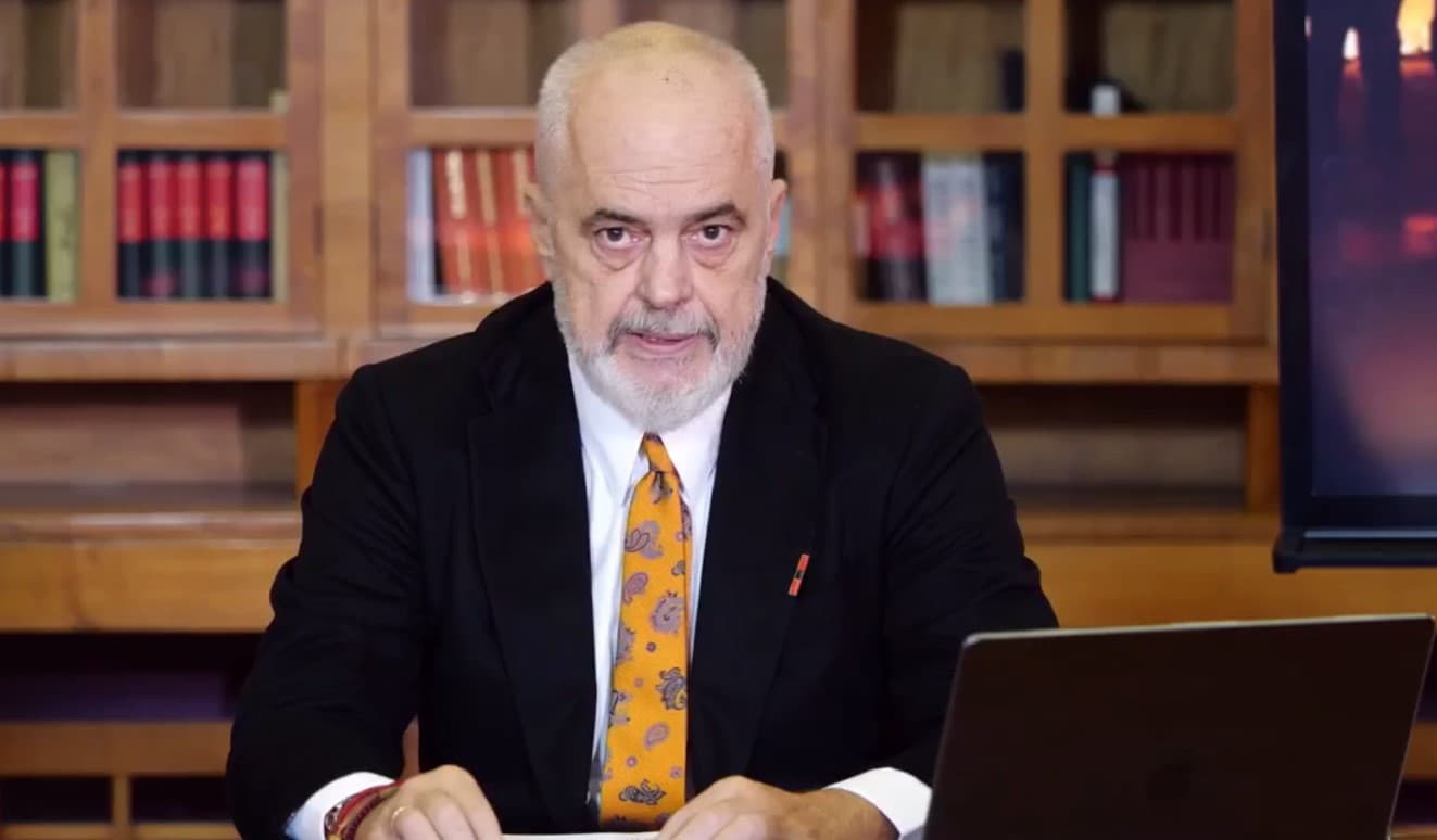 VIDEO/ Rama fton sërish protestuesit në dialog