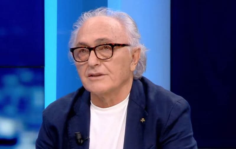 Ballistët kapin rob partizanin në bulevardin e Musolinit, Tiranë