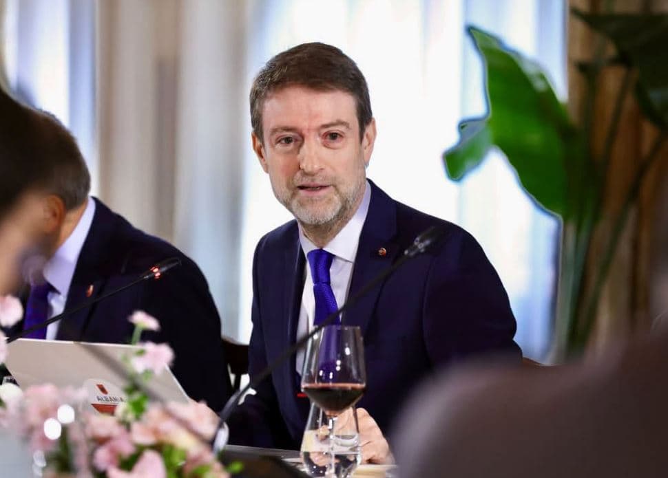 Hoxha takon ambasadorët e BE-së: Liritë demokratike e shteti i së drejtës, në themel të rrugës europiane të Shqipërisë