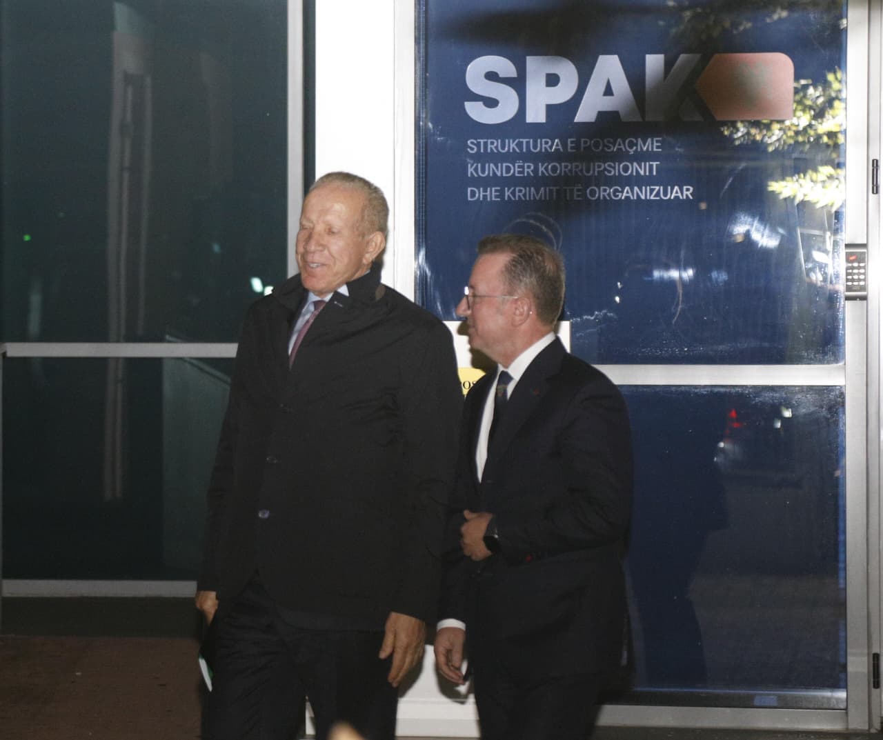 Shtatë orë në SPAK, flet Behgjet Pacolli: Kam bërë një kallëzim penal për Aeroportin e Vlorës