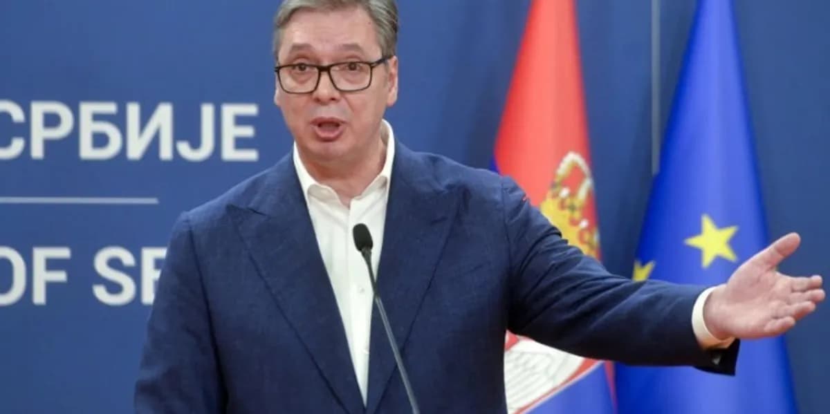 Vuçiq me fjalim si në kohë lufte: Do të na përndjekin, do të mbrohemi vetë
