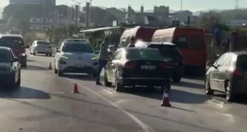 Identifikohet personi që humbi jetën në aksidentin e Prezës, kush është i riu i dyshuar që u shoqërua nga policia