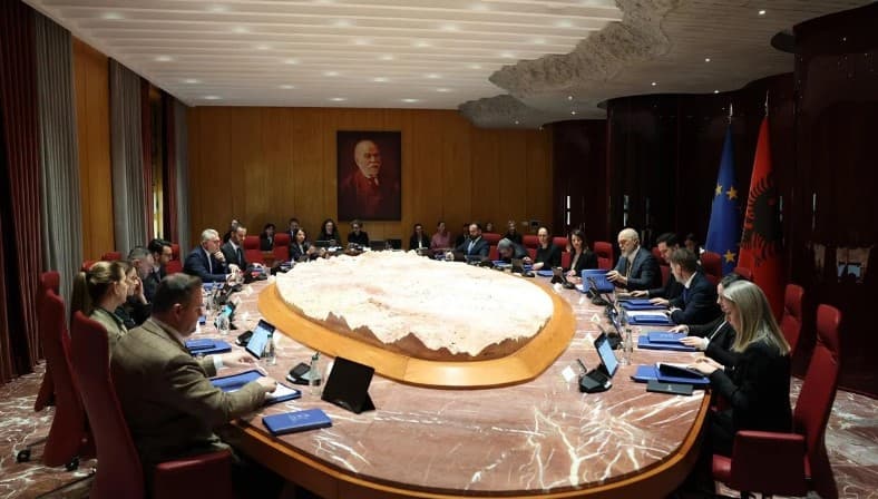 VKM/ Nga paga te antikorrupsioni, roli dhe përgjegjësitë e reja të Ministrisë së Administratës Publike!