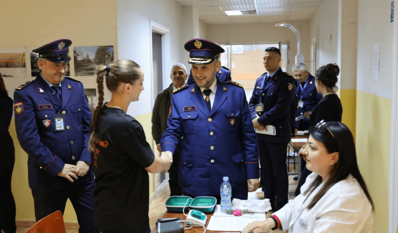 Rreth 1000 kandidatë në garë për Policinë e Shtetit, Hita: Do të garantohen shanse të barabarta për të gjithë