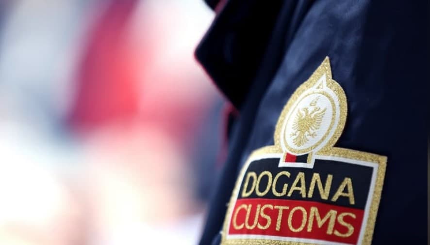 Doganat në operacion, zbulohet magazina e kafesë ku bëhej evazion fiskal në Durrës, subjekti gjobitet me rreth 18 milionë lekë!