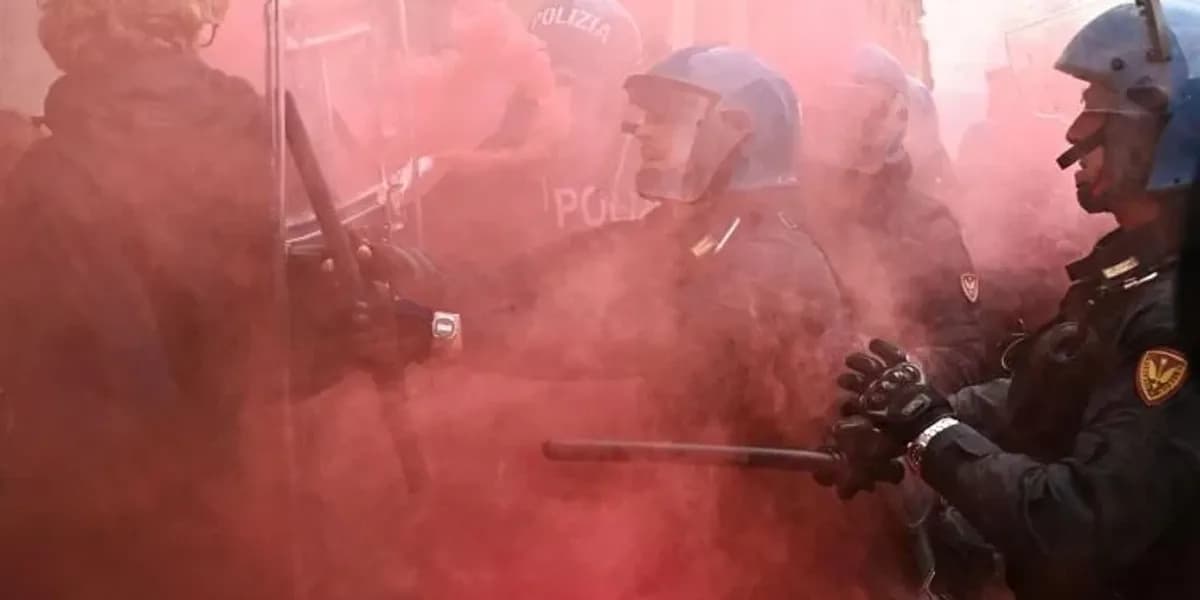 Protestat përfshijnë Italinë, mijëra qytetarë në rrugë kundër Melonit
