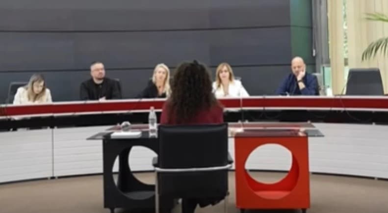 “T’i dëgjojmë më mirë qytetarët”- Rrjeti MIA, Rama: Larmi propozimesh! 245 aplikantë dhe 200 intervista, vijon përzgjedhja e ideve më të mira