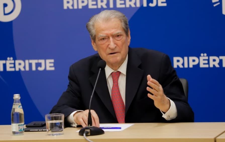 Protesta e dhunshme, Berisha: Rama të japë dorëheqjen e menjëhershme, studentët nuk i lëshojmë!