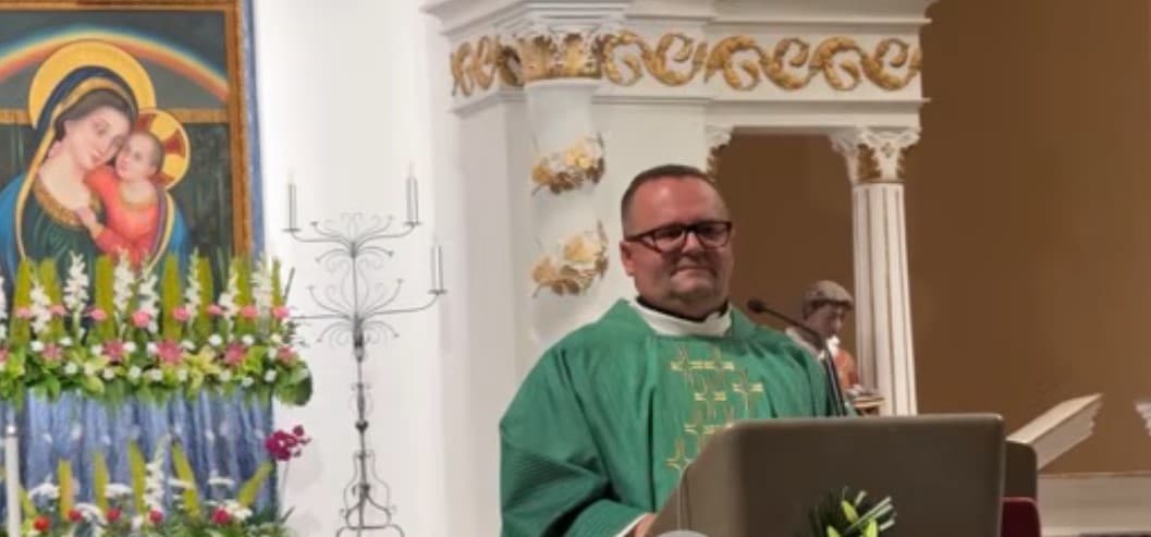Mesha për vigjiljet, famullitari i Shkodrës apel për protestat, Dom Pllumaj: Palët duhet të lëshojnë ndaj njëra-tjetrës!