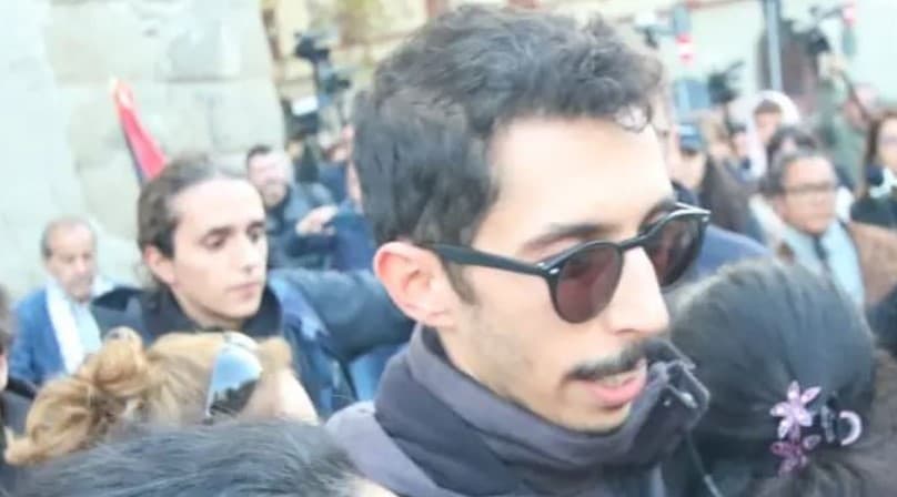 Itali, gjykatat lirojnë kryeanarkistin Youssef, marokeni akuzohet se drejtoi dhunën në protesta! Proteston ashpër Meloni